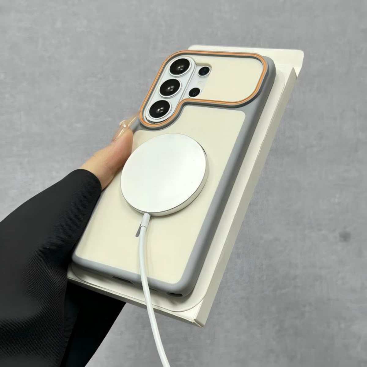 เคสโทรศัพท์ซิลิโคนนุ่มแบบด้านห - Wireless Charger บทวิจารณ์และราคา